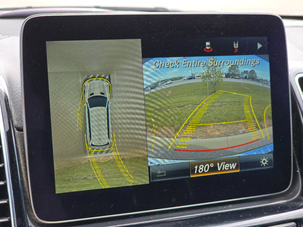 Used 2017 Mercedes-Benz GLS 450 4MATIC image 31