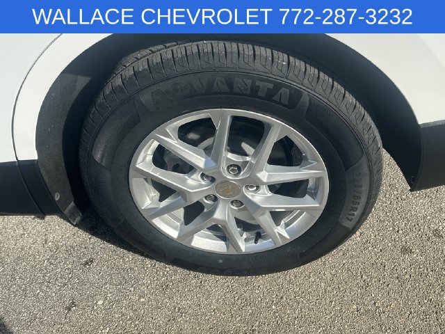 Used 2024 Chevrolet Equinox LT FWD image 14