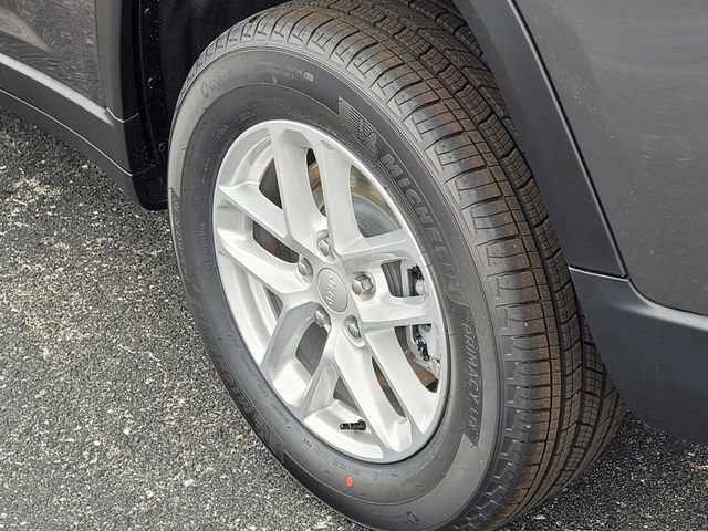 New 2026 Jeep Grand Cherokee L 2WD image 7