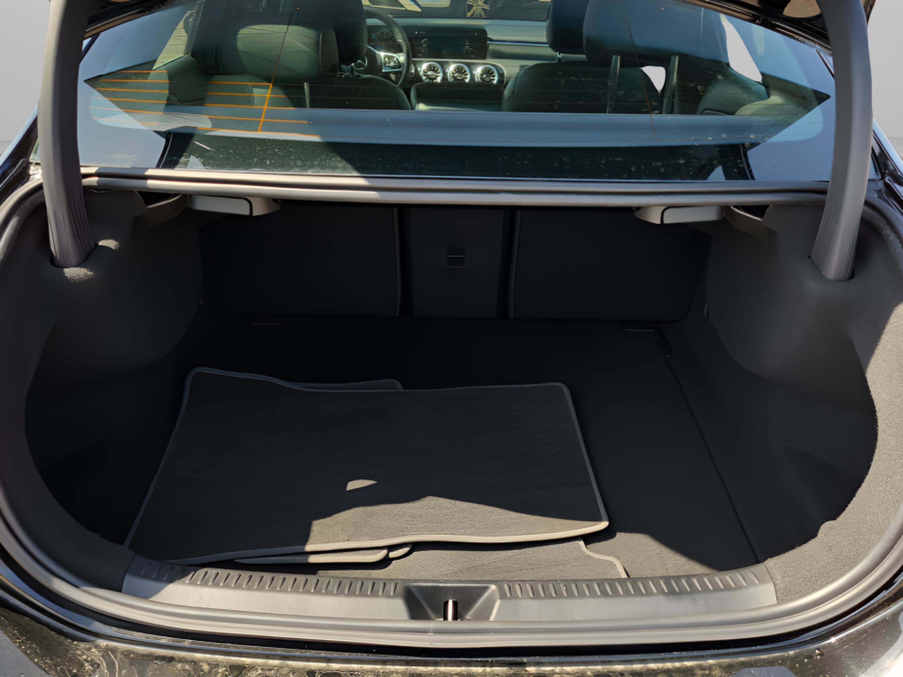 Certified 2022 Mercedes-Benz A 220 image 6