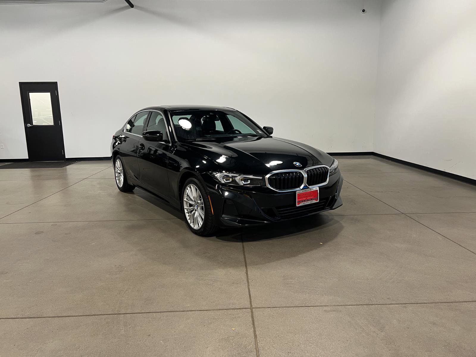 Used 2024 BMW 330i xDrive Sedan image 1