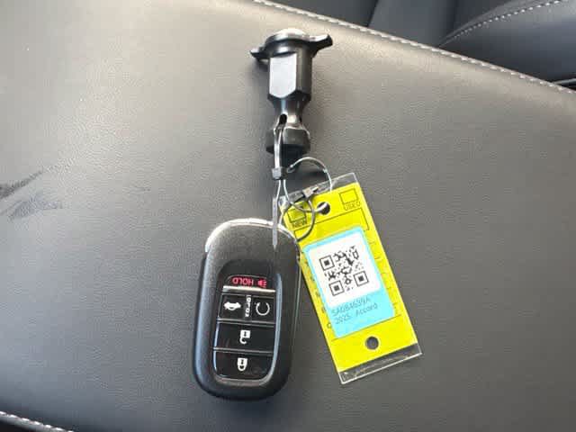 Used 2025 Honda Accord Sport image 26