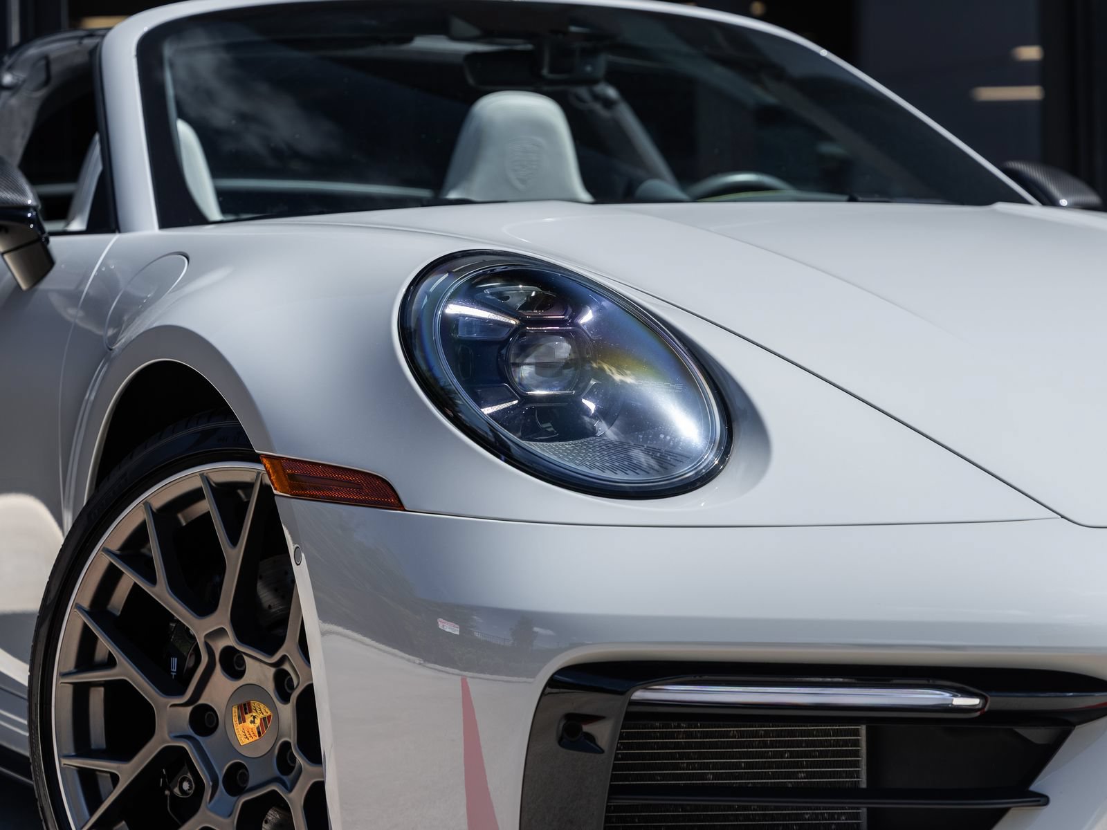 Certified 2022 Porsche 911 Targa 4S AWD/4WD image 22