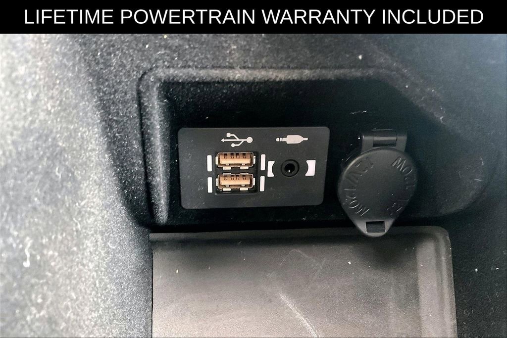 Used 2025 Lexus IS 500 RWD image 26