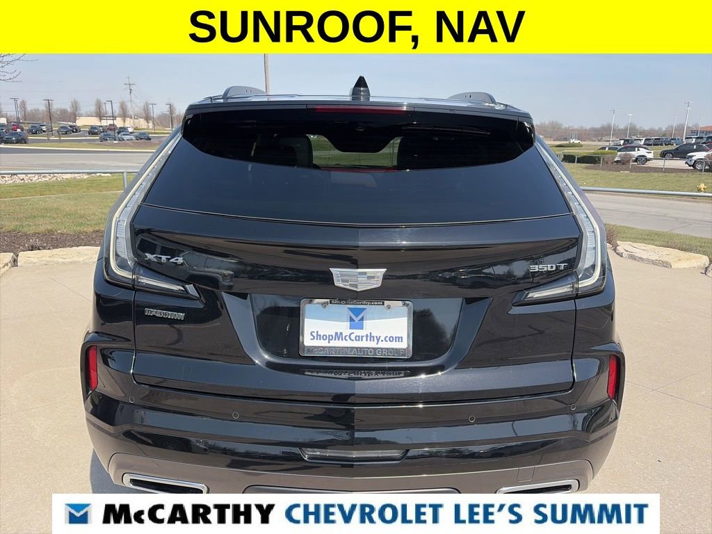 Used 2024 Cadillac XT4 Sport image 14