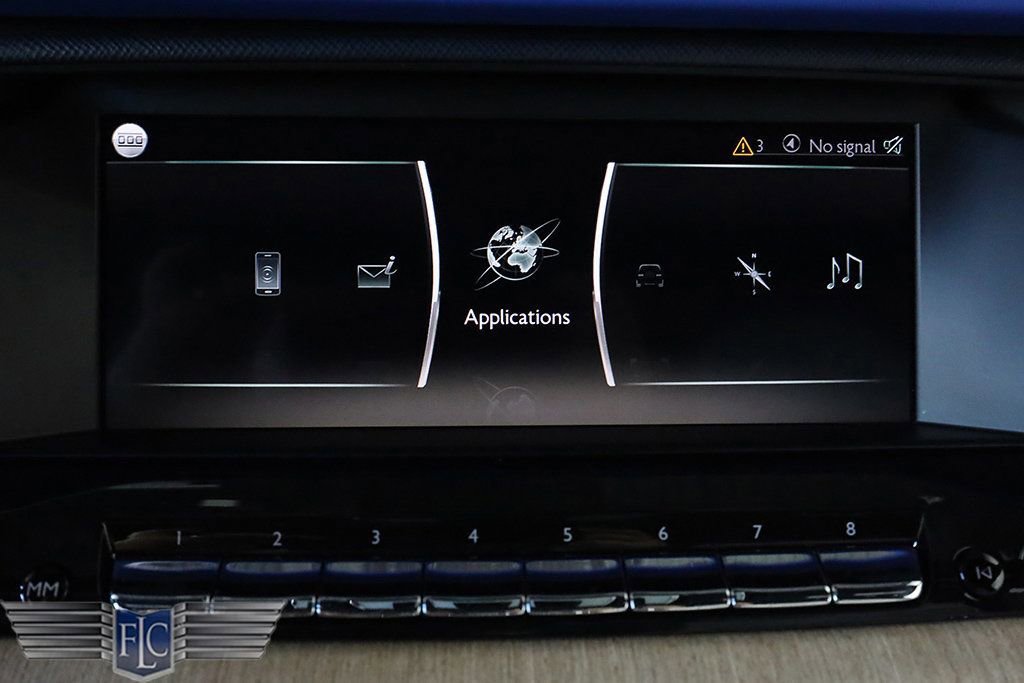 Used 2021 Rolls-Royce Cullinan image 37