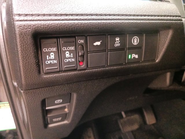 Used 2023 Honda Odyssey Elite image 29