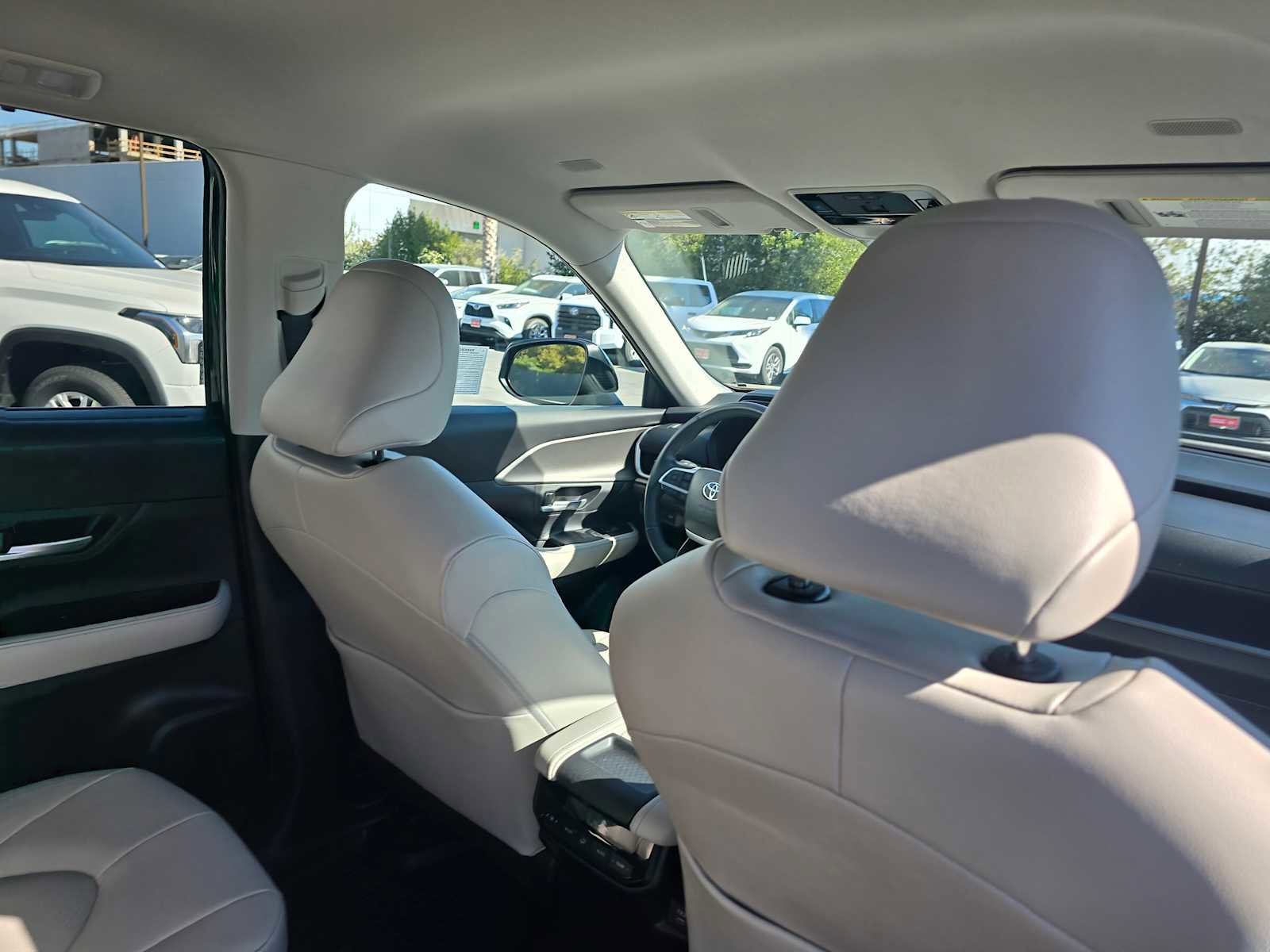 Used 2024 Toyota Grand Highlander XLE image 15