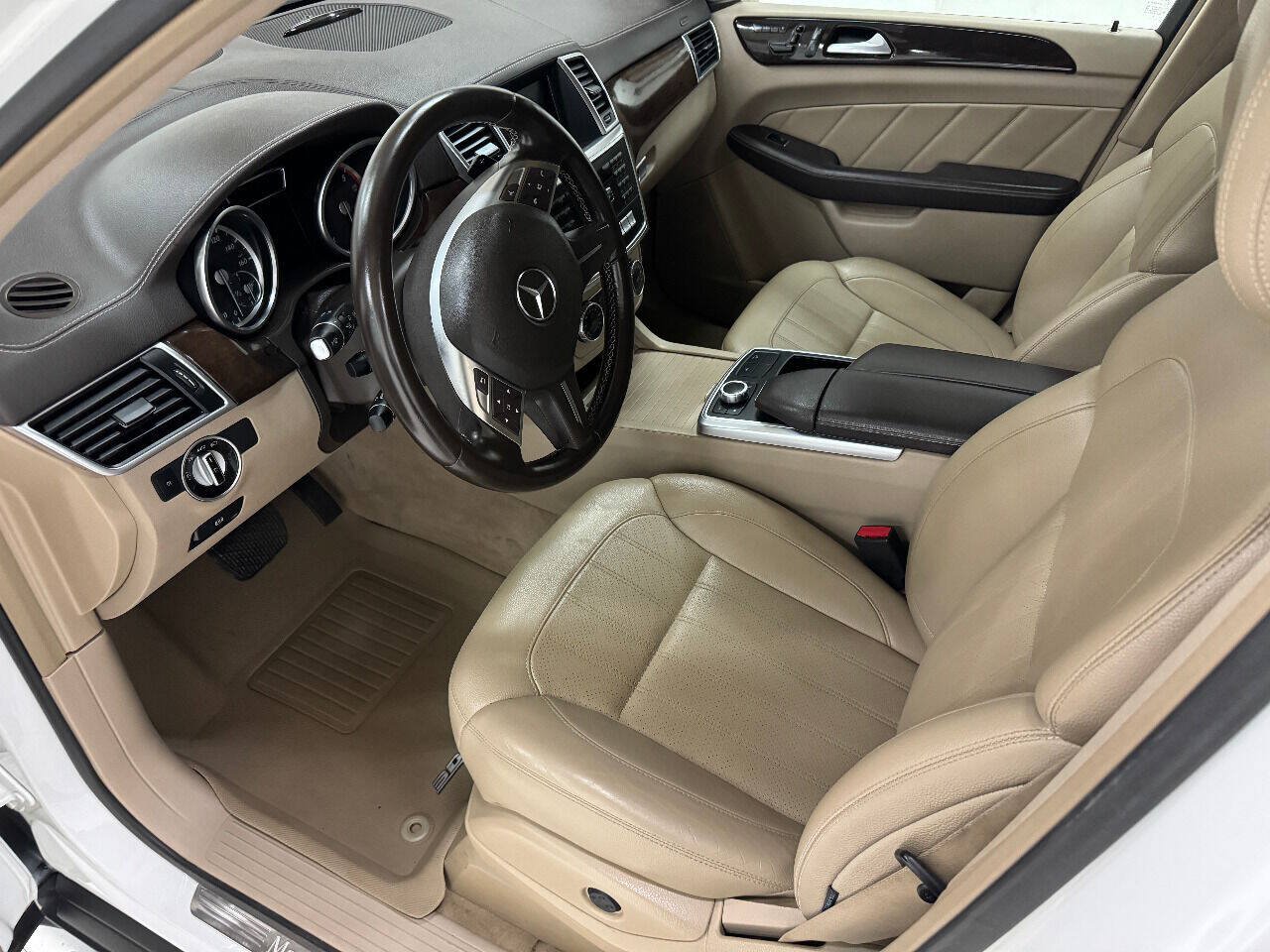 Used 2015 Mercedes-Benz GL 320 BlueTEC 4MATIC image 81