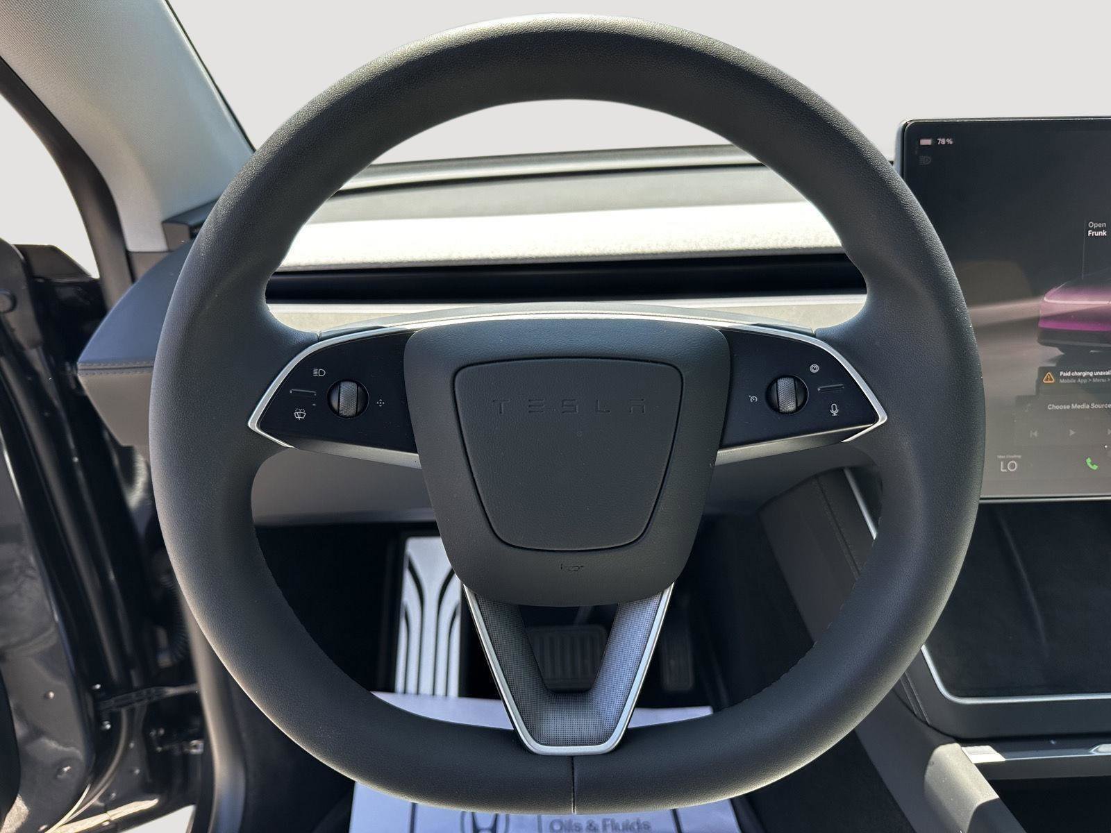 Used 2026 Tesla Model Y Long Range AWD/4WD image 10