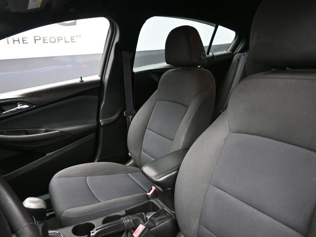 Used 2017 Chevrolet Cruze LT image 16