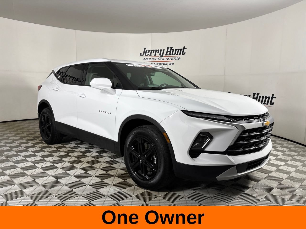 Used 2025 Chevrolet Blazer LT AWD/4WD image 4