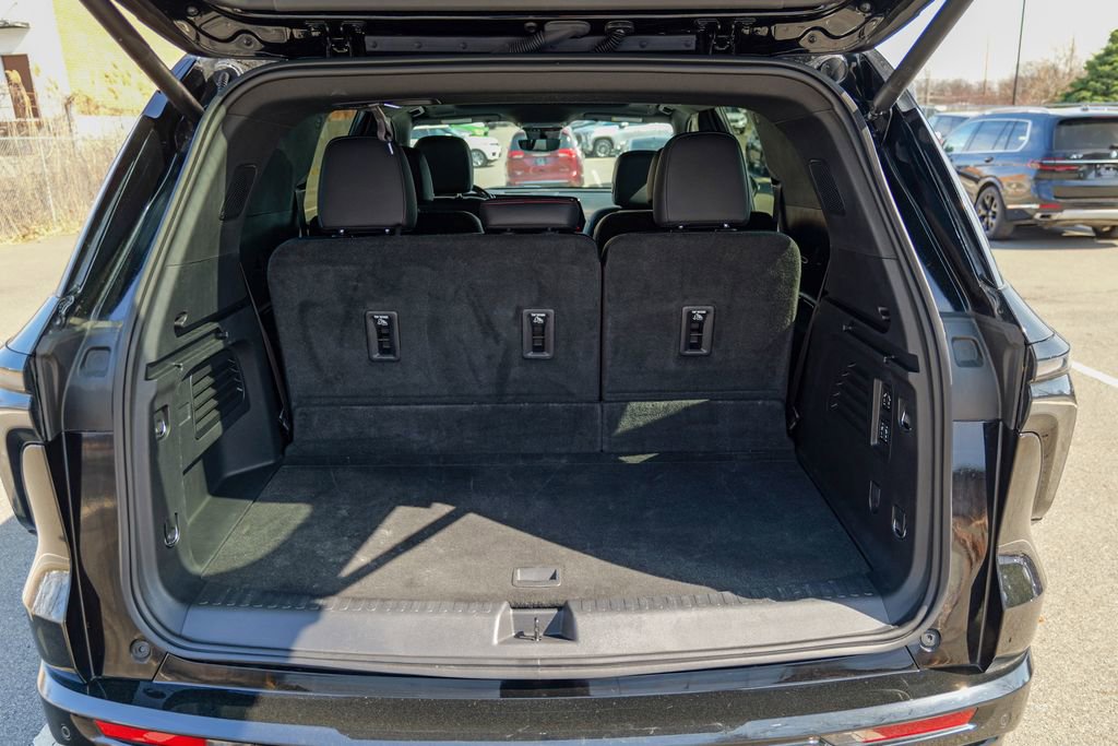Used 2024 Chevrolet Traverse RS w/ LPO, Floor Liner Package image 62