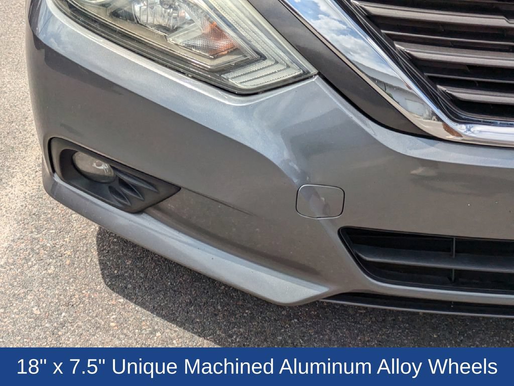 Used 2016 Nissan Altima 2.5 SR FWD image 10