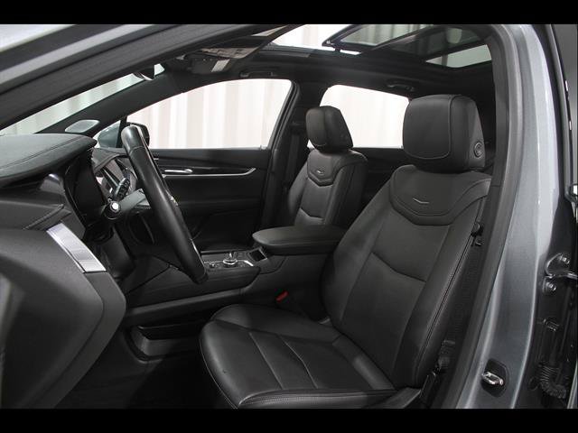 Used 2023 Cadillac XT5 Premium Luxury AWD/4WD image 5