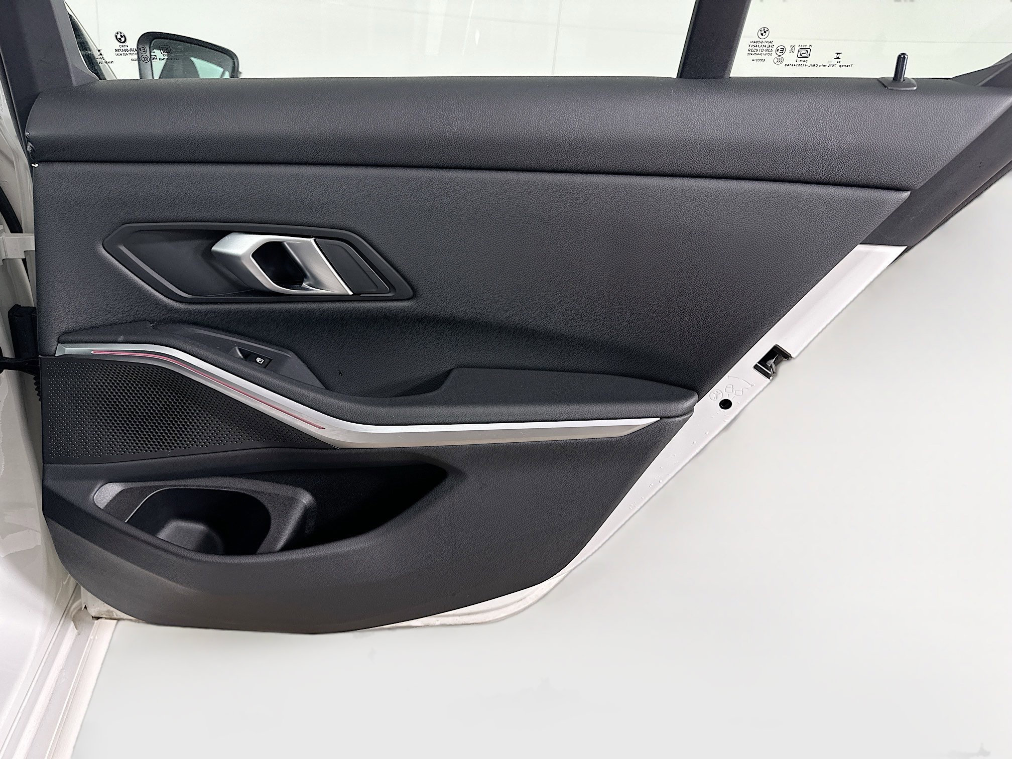 Used 2025 BMW 330i Sedan RWD image 31
