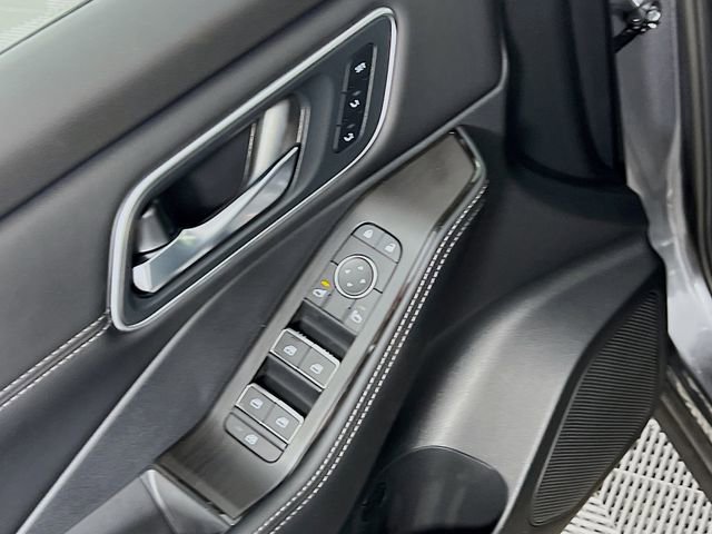 New 2026 Nissan Rogue Platinum w/ Platinum Premium Package image 16