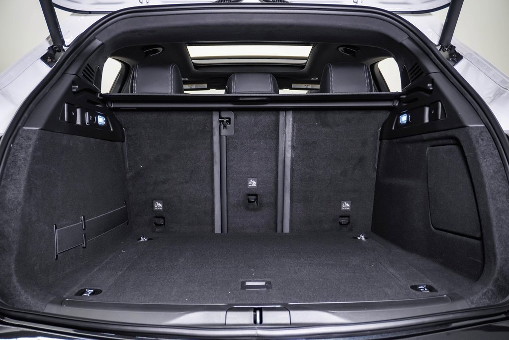 Used 2025 Maserati Grecale Modena image 26