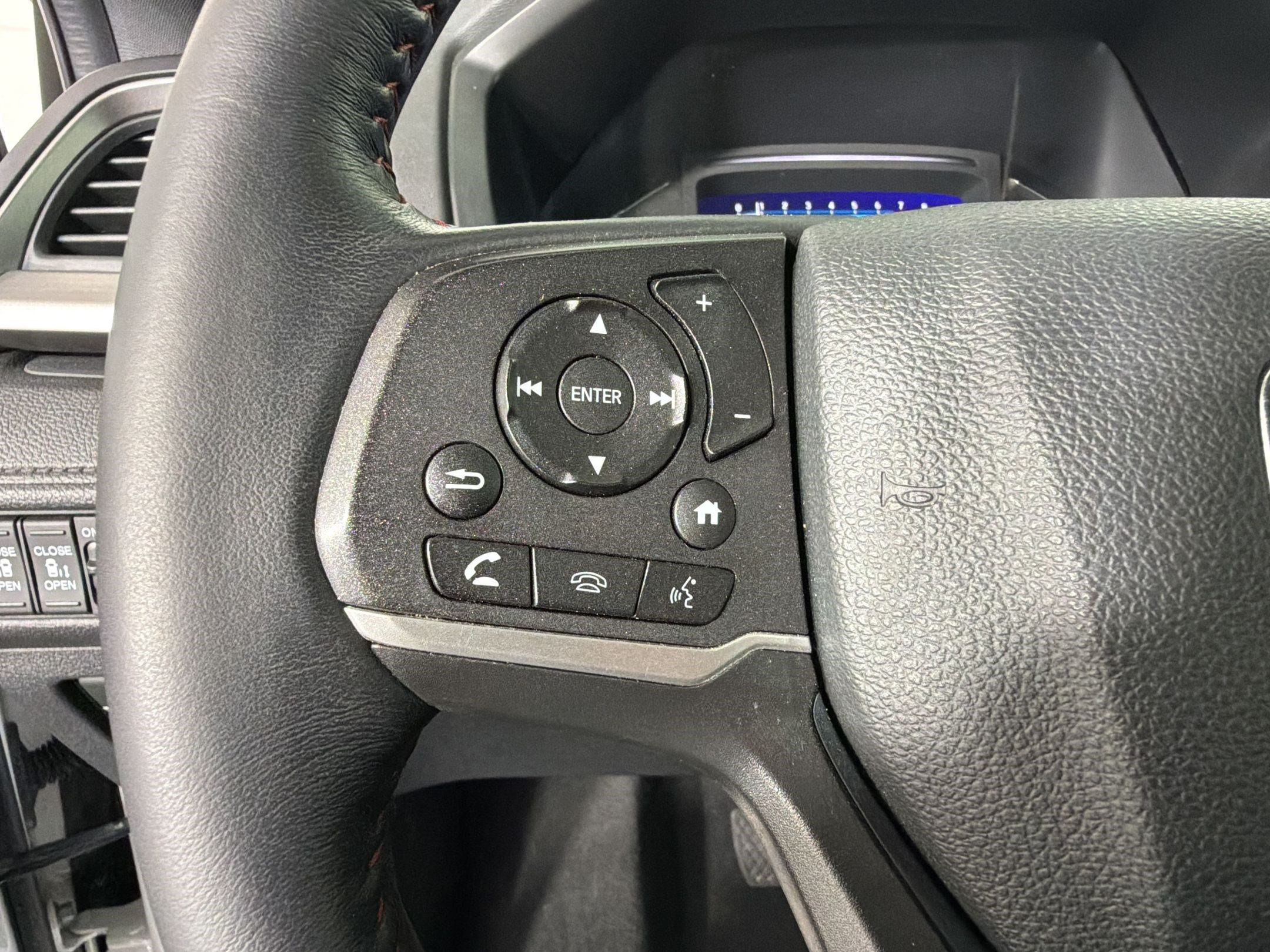 Used 2024 Honda Odyssey Sport image 19