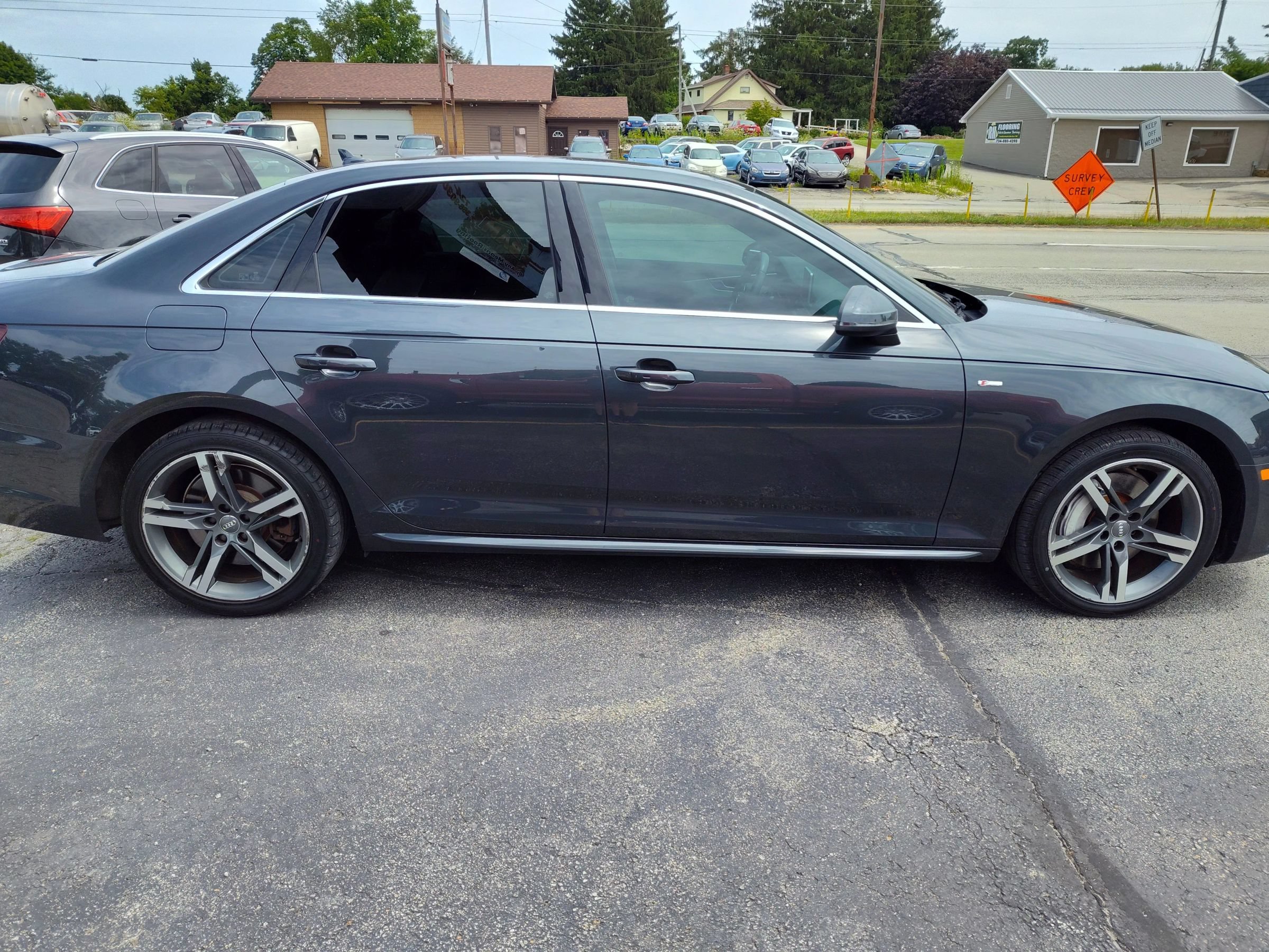 Used 2018 Audi A4 2.0T Premium Plus w/ Premium Plus Package AWD/4WD image 6