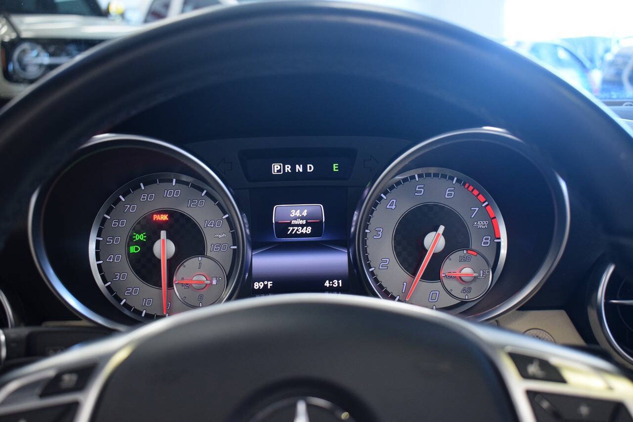 Used 2016 Mercedes-Benz SLK 300 image 27