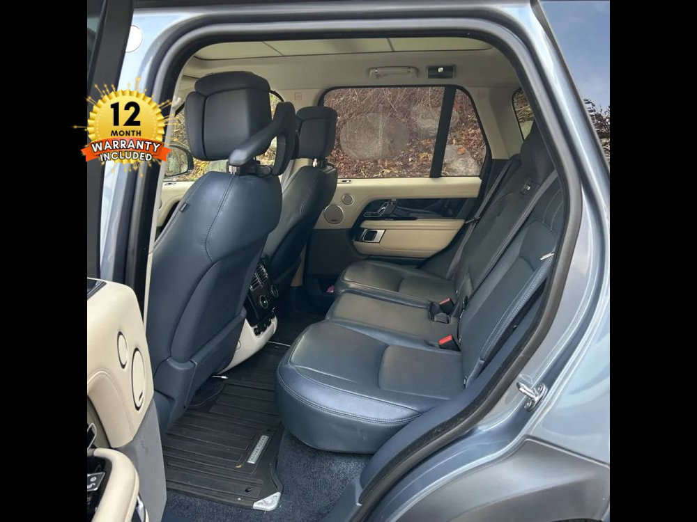 Used 2020 Land Rover Range Rover HSE image 20