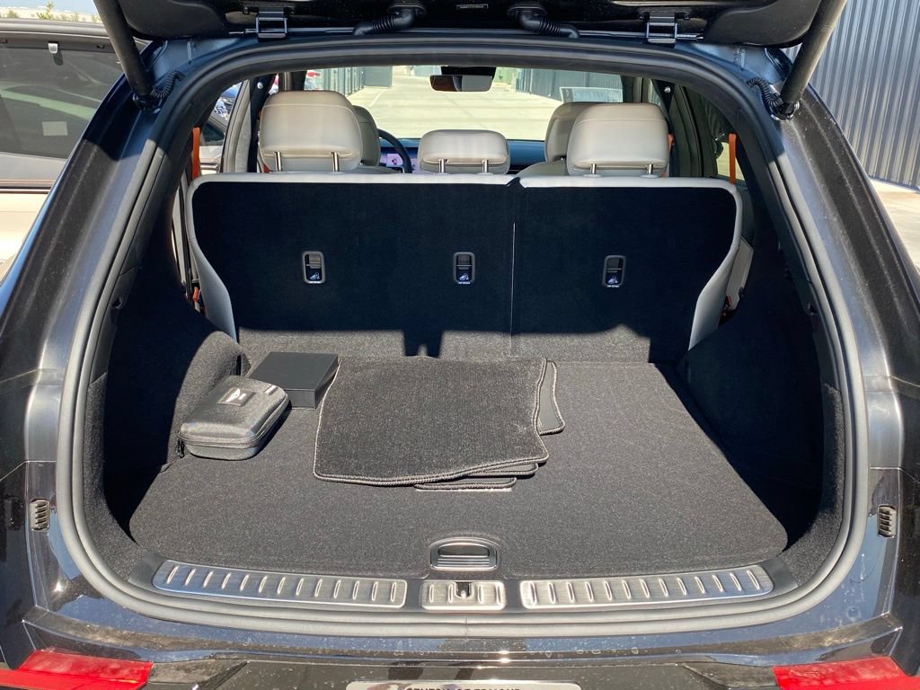 New 2026 Genesis GV70 3.5T Sport Prestige AWD/4WD image 13