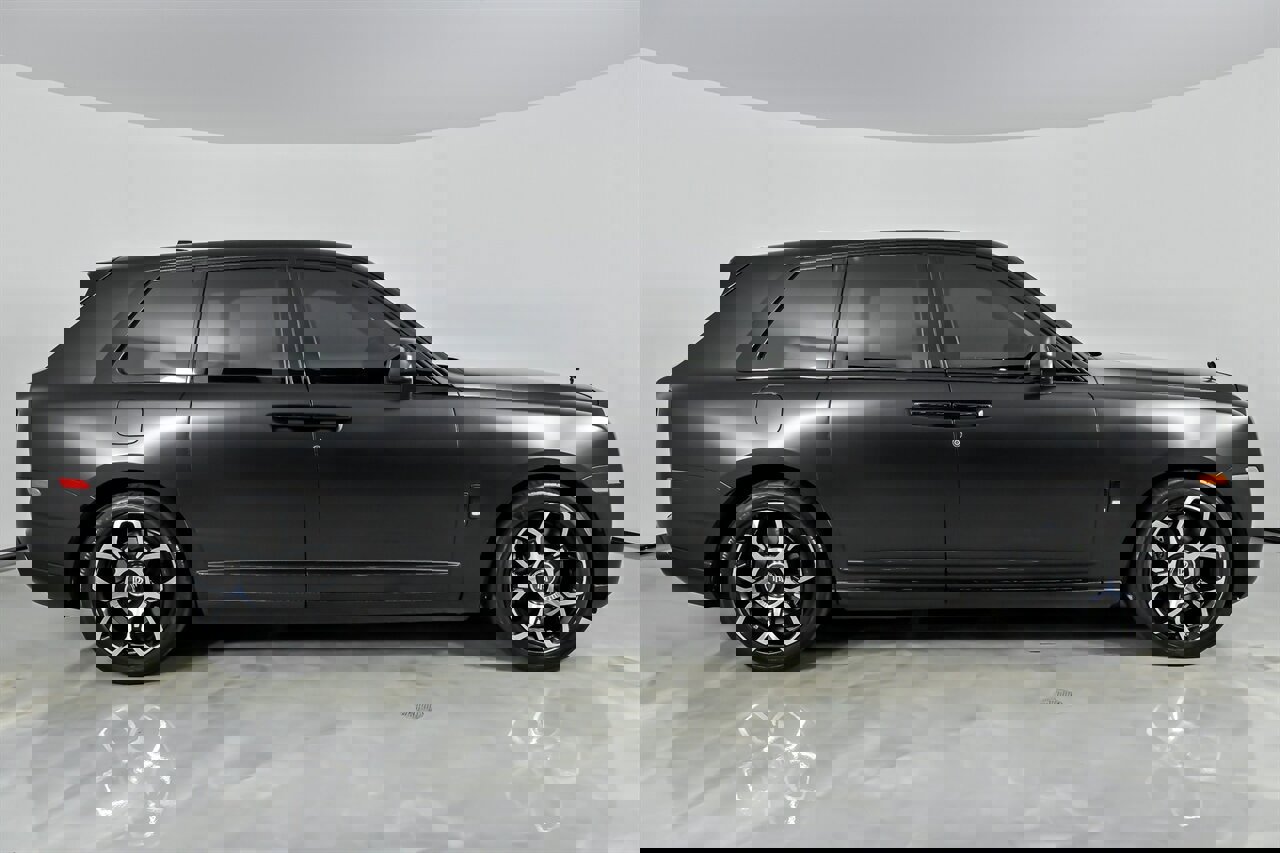 Used 2019 Rolls-Royce Cullinan image 14