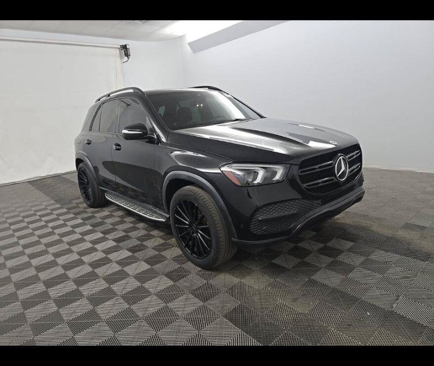 Used 2022 Mercedes-Benz GLE 350 4MATIC w/ Premium Package