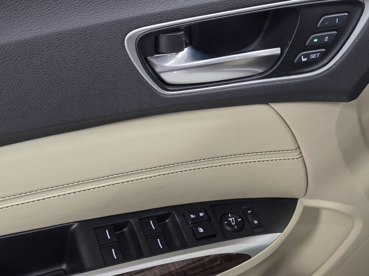 Used 2020 Acura TLX V6 w/ Technology Package image 21