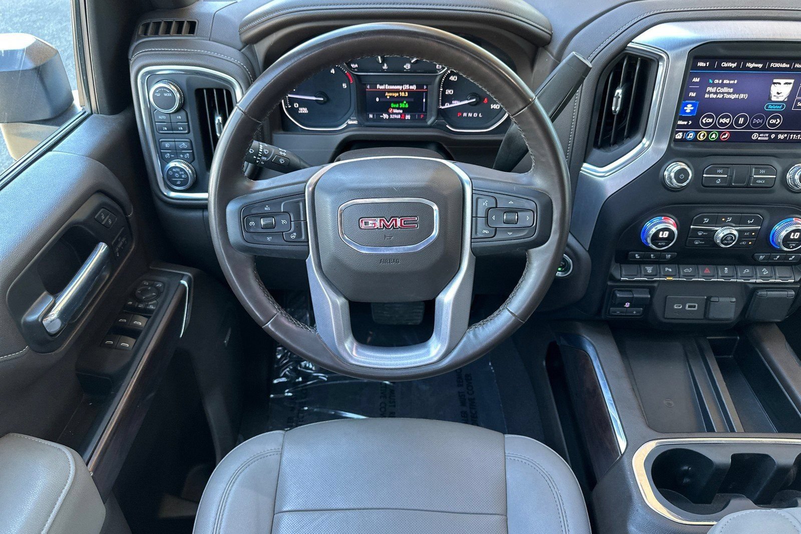 Certified 2026 GMC Yukon Denali Ultimate AWD/4WD image 23