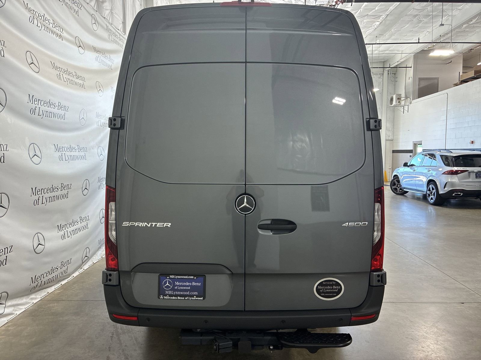 New 2025 Mercedes-Benz Sprinter 4500 image 7