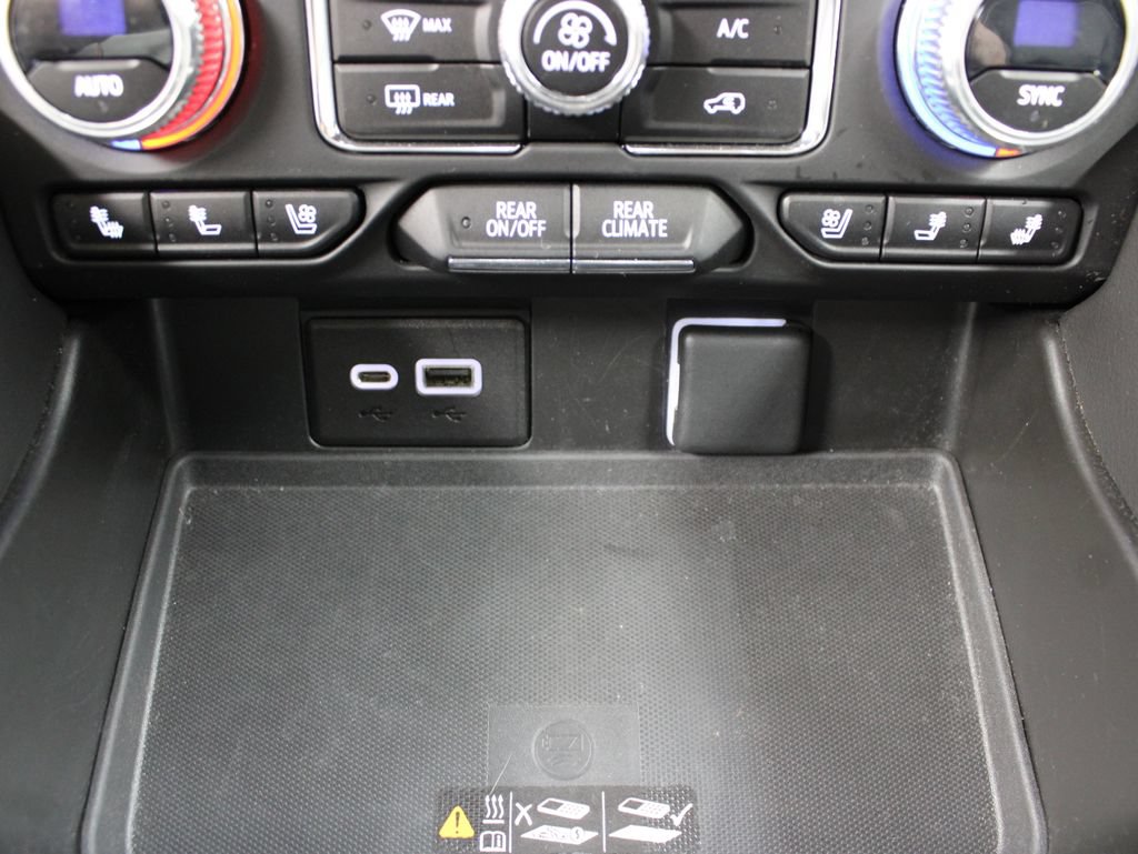 Used 2023 GMC Yukon XL SLT AWD/4WD image 53