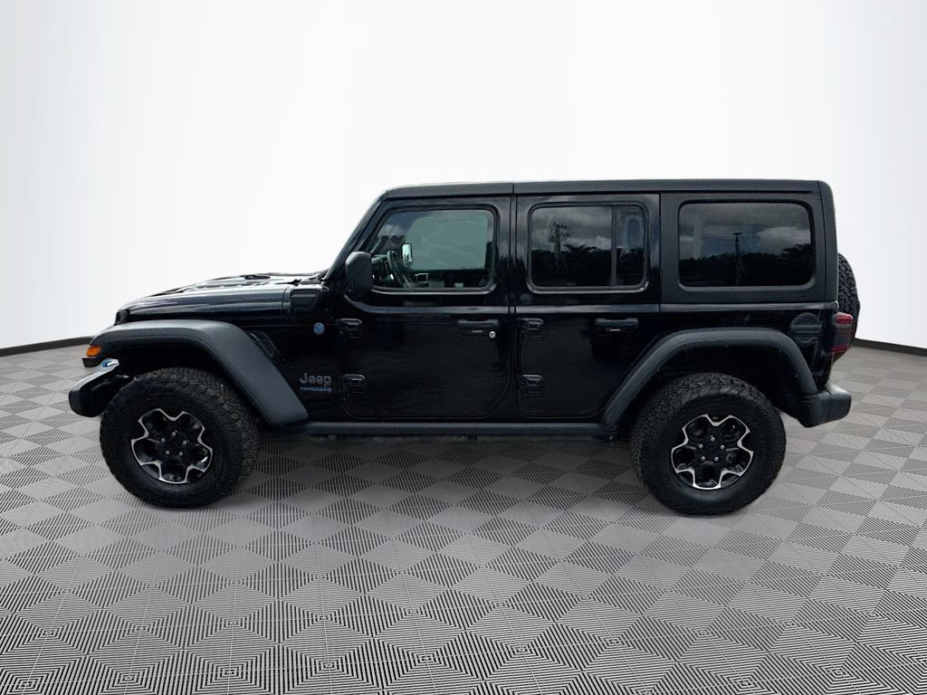 Used 2022 Jeep Wrangler Unlimited Rubicon 4xe w/ Cold Weather Group AWD/4WD image 8