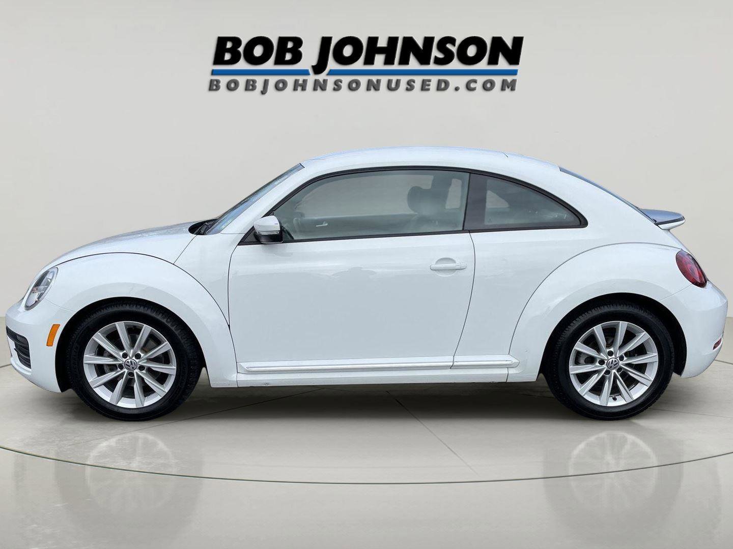 Used 2018 Volkswagen Beetle 2.0T S w/ Style & Comfort Package For S image 6