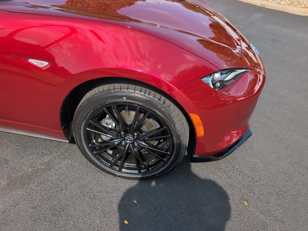 New 2026 MAZDA MX-5 Miata Club w/ Interior Package RWD image 3