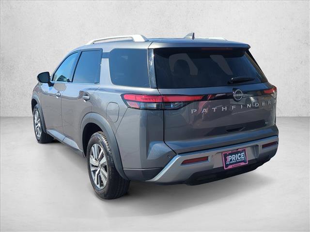 Used 2025 Nissan Pathfinder SL image 8