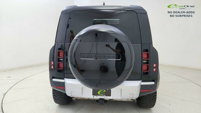 Used 2024 Land Rover Defender 110 S AWD/4WD image 5