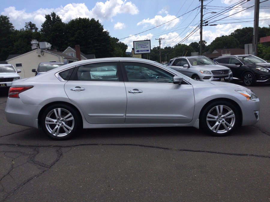 Used 2015 Nissan Altima 3.5 SL FWD image 7