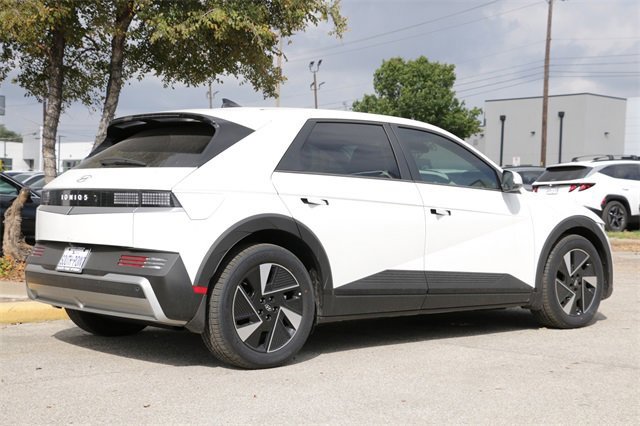 New 2026 Hyundai Ioniq 5 SEL image 5