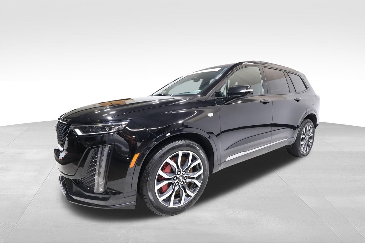 Used 2024 Cadillac XT6 Sport w/ Platinum Package AWD/4WD image 8