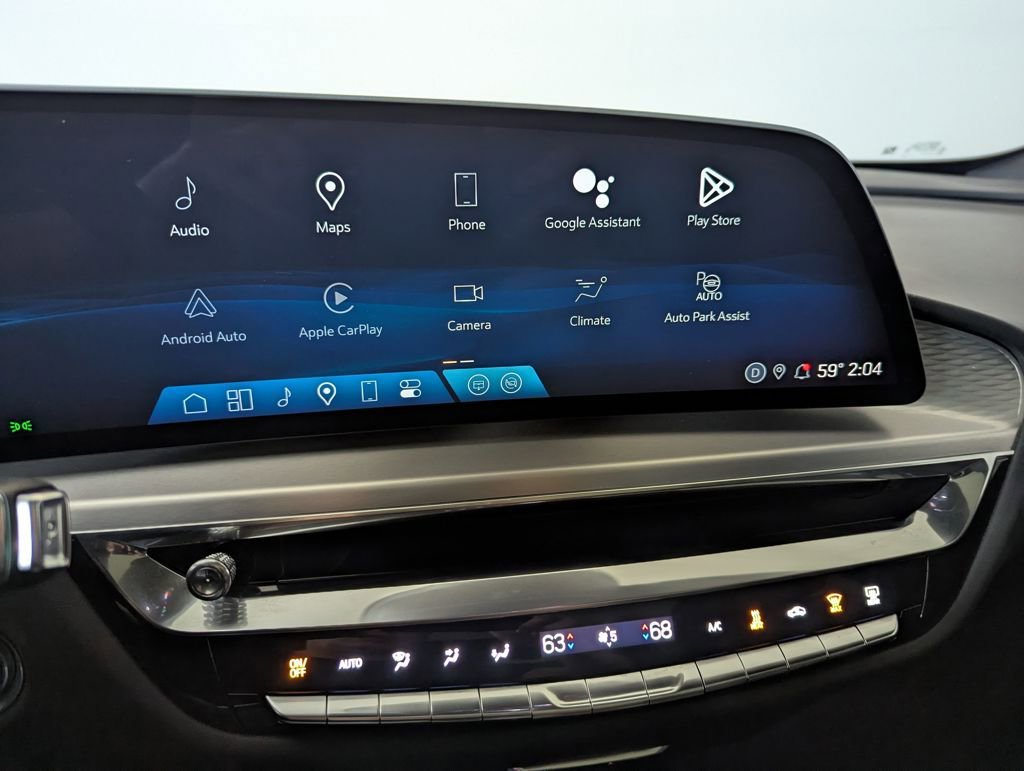 Used 2024 Cadillac Lyriq Sport image 15