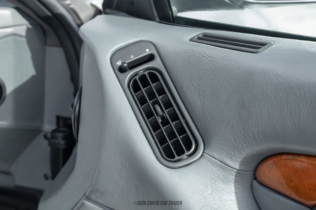 Used 2003 Aston Martin DB7 Vantage RWD image 36