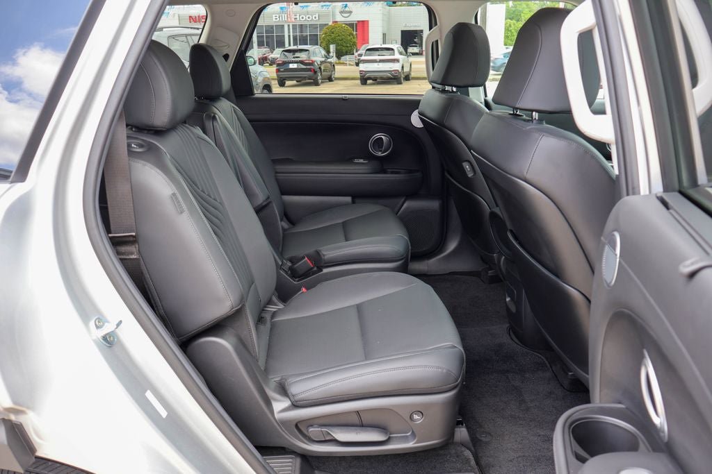 Used 2026 Hyundai Palisade SEL FWD image 10
