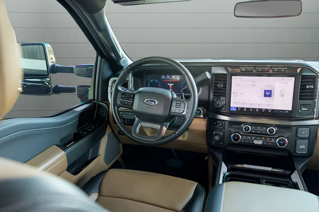Used 2024 Ford F350 Lariat w/ Lariat Ultimate Package AWD/4WD image 36