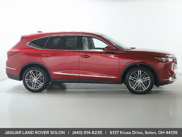 Used 2023 Acura MDX SH-AWD w/ Advance Package image 11