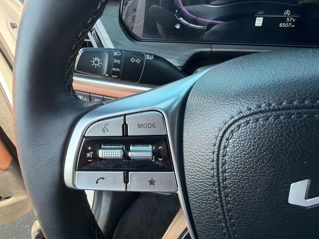 Used 2025 Kia Telluride EX X-Line image 32