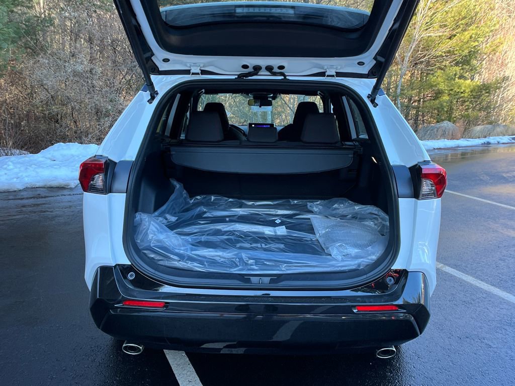 New 2025 Toyota RAV4 SE w/ Weather & Moonroof Package image 24