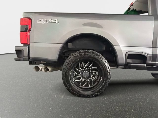 Used 2023 Ford F250 Lariat w/ Black Appearance Package AWD/4WD image 16