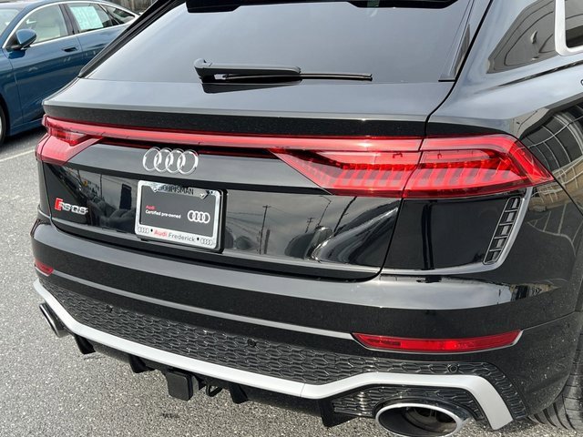 Certified 2024 Audi RS Q8 image 8